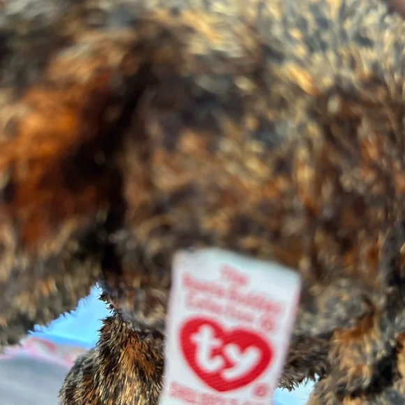 Plush Giganto the Woolly Mammoth Toy - Picture 4 of 4